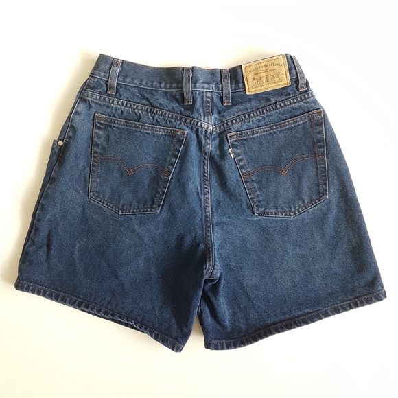 Vtg 90s Big Patch Levi's Denim Shorts - Picture 2 of 9